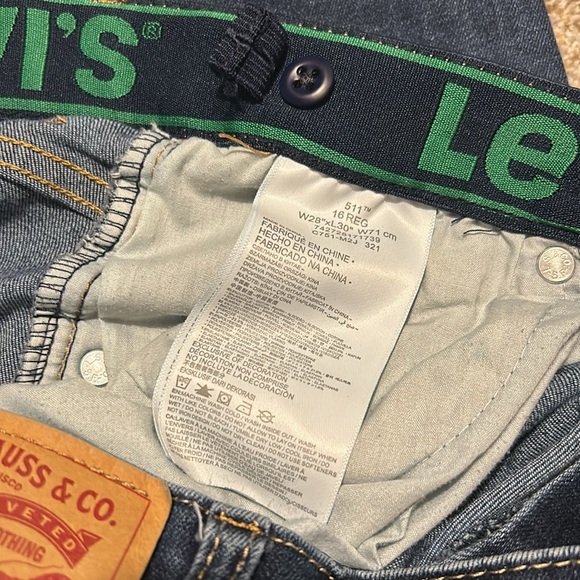 Boys Levis 511 Jeans Size 16 EUC - Picture 4 of 6